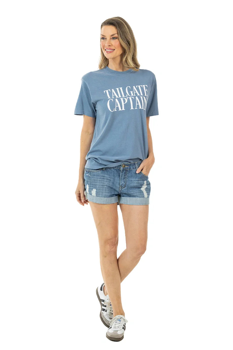 TAILGATE CAPTAIN Graphic Tee