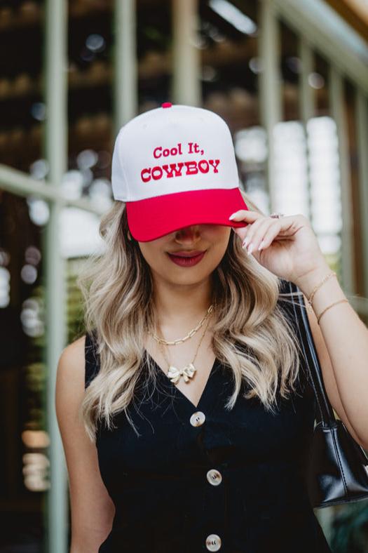 Cool it. Cowboy Heart Two-Toned Vintage Hat