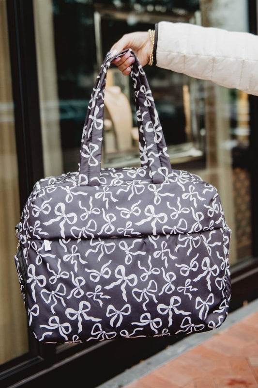 Black & White Bows Women's Weekender Bag