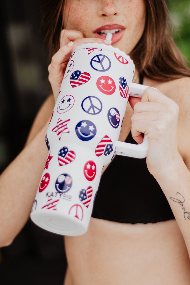 American Happy Face 38 Oz Tumbler Cup w/ Handle